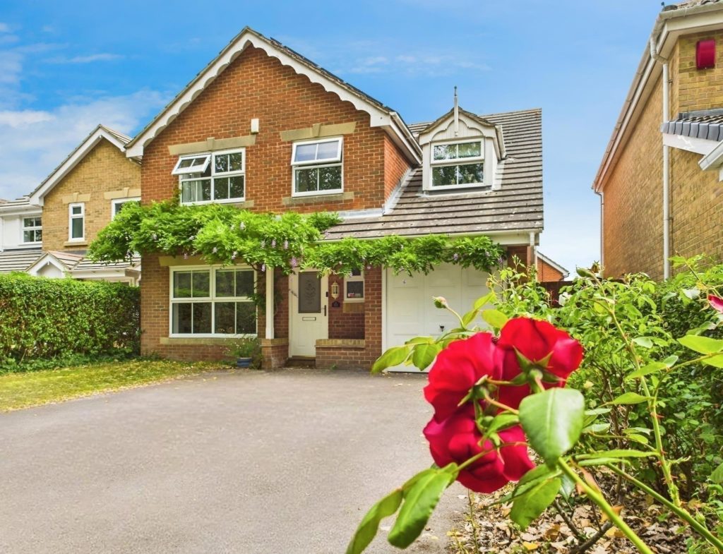Spitfire Way, Hamble, Southampton