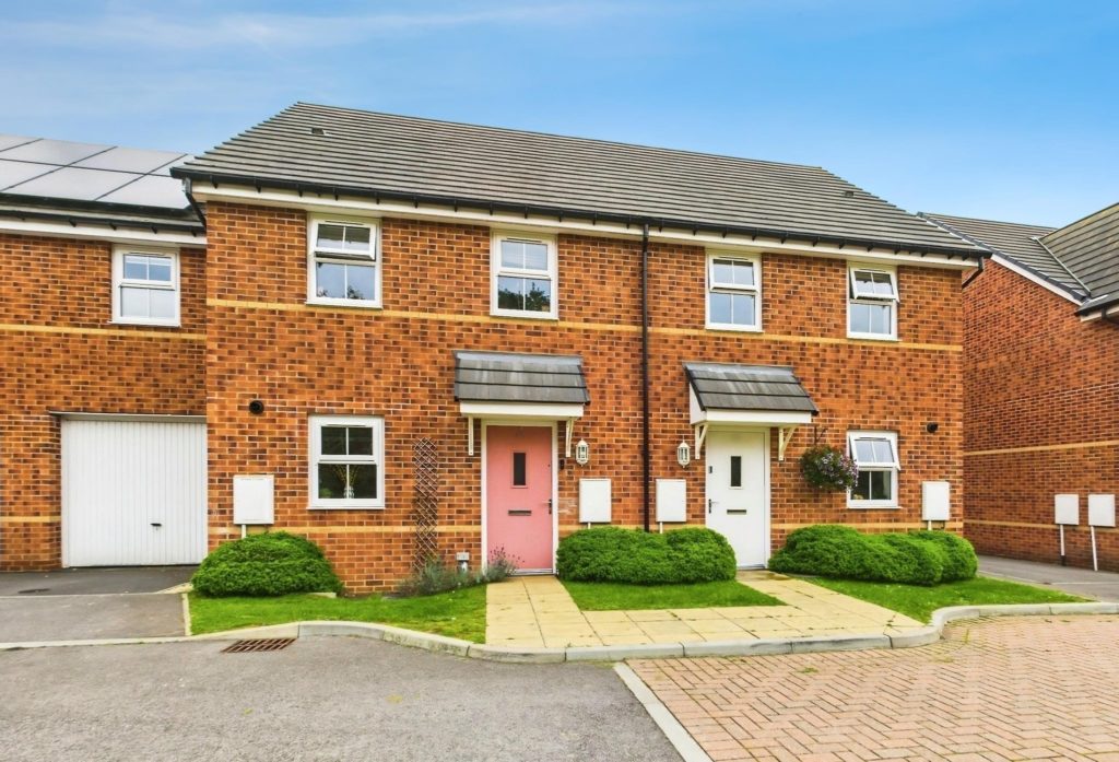Renoldson Drive, Bursledon, Southampton