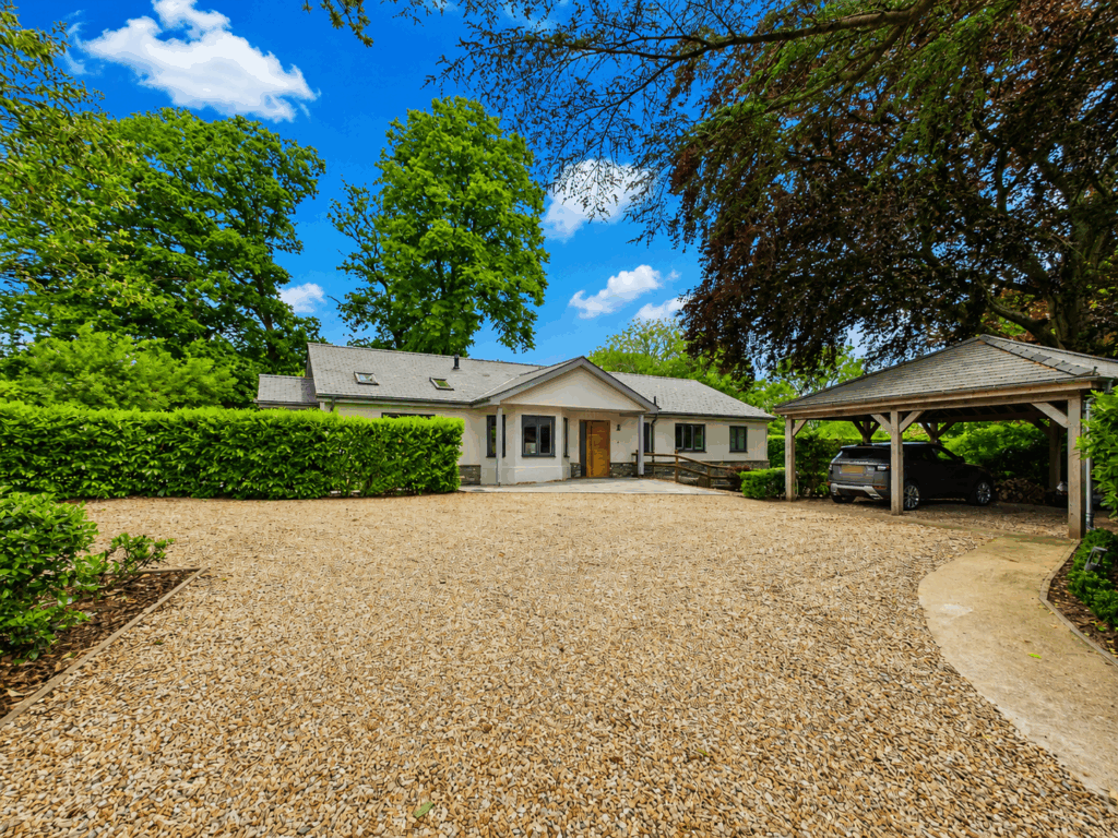 Salterns Lane, Bursledon, SOUTHAMPTON