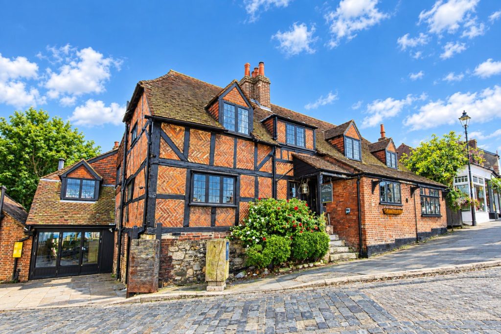 The Square, Hamble, SOUTHAMPTON